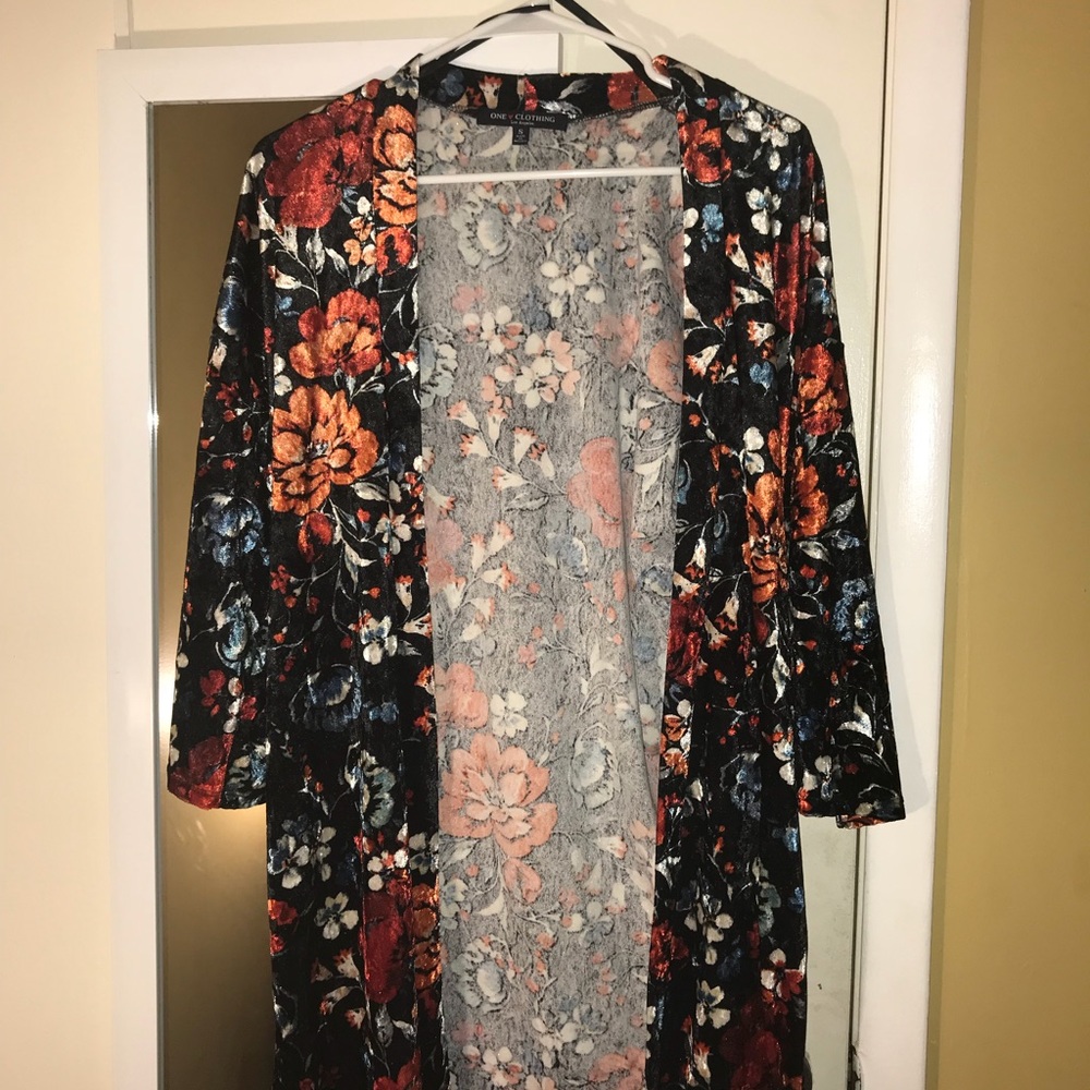 Velvet Floral Cardigan